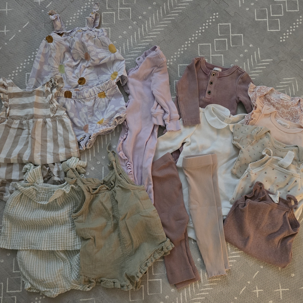 Assorted Baby Clothing Set in Pastel Tones